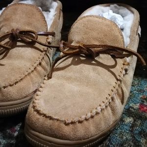 Plymouth mocs fur lined boots